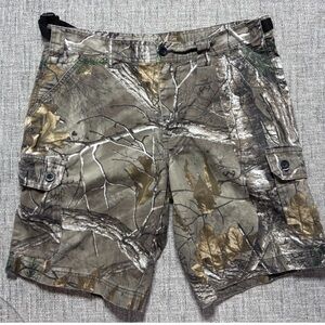 Gander Mountain Guide Series Realtree Hardwoods Camo Ripstop Cargo Shorts - M